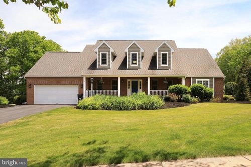 1424 Megan Dr, STATE COLLEGE, PA, 16803-3169 | Card Image