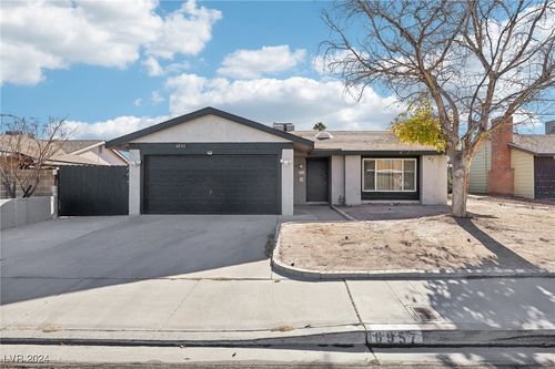 6957 Pleasant View Avenue, Las Vegas, NV, 89147 | Card Image