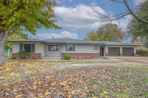 13130 S Henderson Rd, Caruthers, CA, 93609-9463 | Card Image