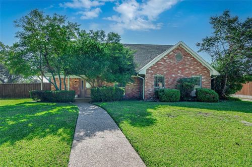 2800 La Quinta Dr, Plano, TX, 75023-5417 | Card Image