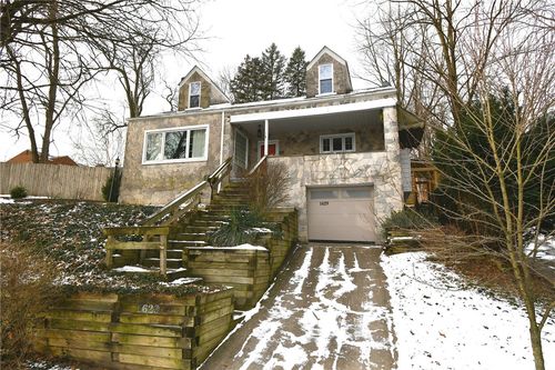 1629 Stratmore St, Crafton, PA, 15205-3524 | Card Image