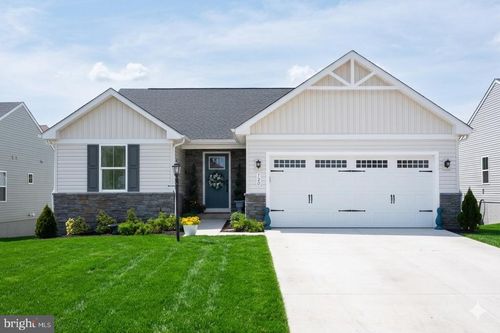 120 Gabriel Ct, WINCHESTER, VA, 22602-7711 | Card Image