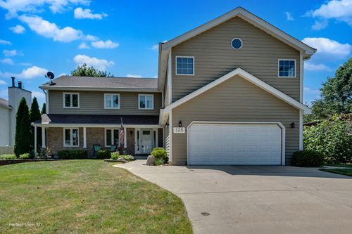 125 N Pleasant Rd, Lake Zurich, IL, 60047-2214 | Card Image