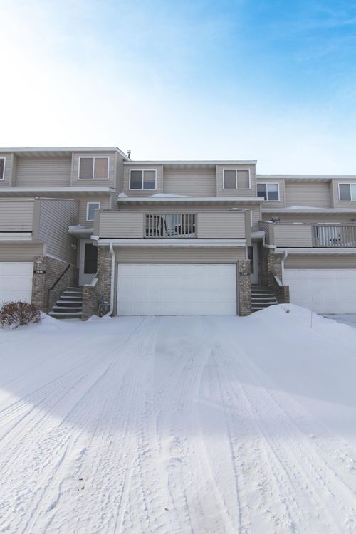 18-7337 Bond Way, Inver Grove Heights, MN, 55076-2348 | Card Image