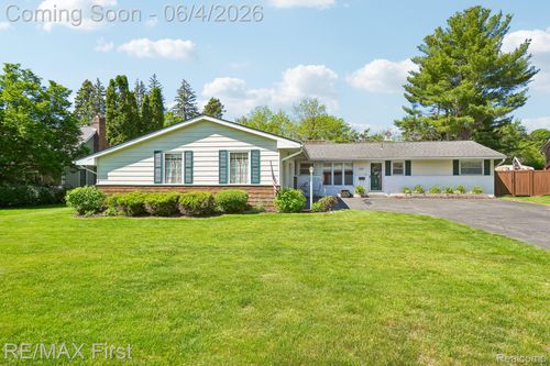 36940 Highview St, New Baltimore, MI, 48047-1612 | Card Image