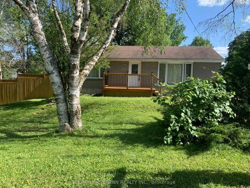 184 Avenue Rd, Newmarket, ON, L3Y1N6 | Card Image