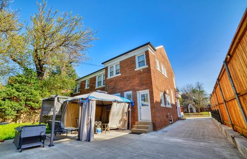 719 Ne 17th St, Oklahoma City, OK, 73105-8403 | Card Image