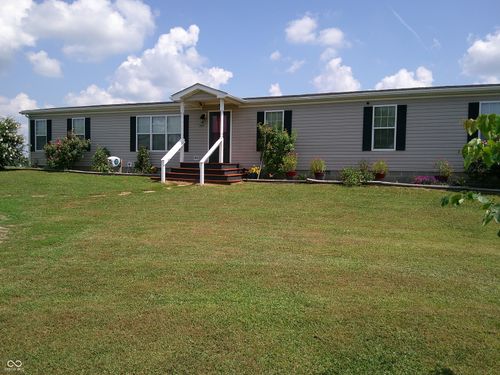 1661 Killion Ave, Seymour, IN, 47274-7568 | Card Image