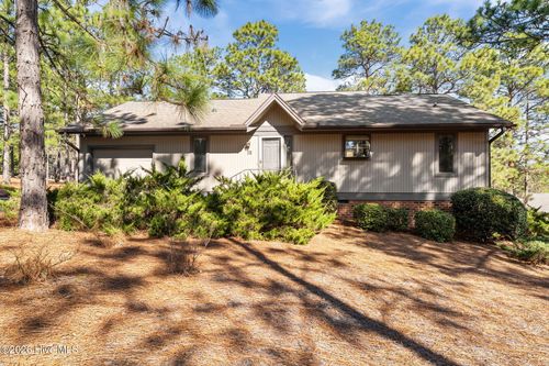 35 Glen Abbey Trl, Pinehurst, NC, 28374-6941 | Card Image