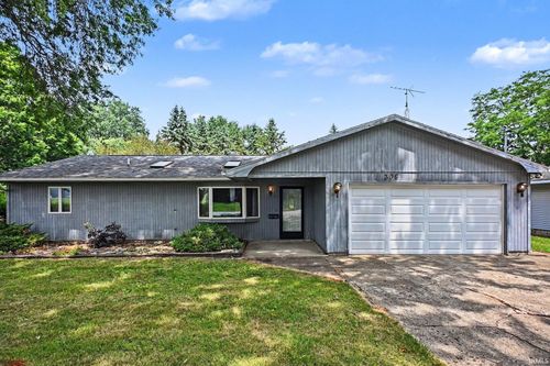 306 E Tulip Tree Dr, Warsaw, IN, 46580-7546 | Card Image