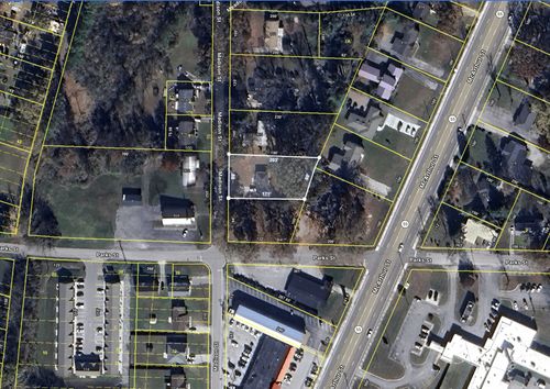 917 Madison St, Manchester, TN, 37355 | Card Image