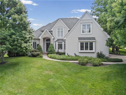 14302 Briar St, Leawood, KS, 66224-3749 | Card Image