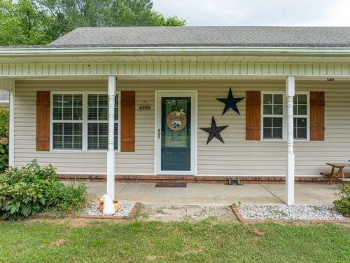 4726 Furry Rd, Van Buren, AR, 72956-9065 | Card Image