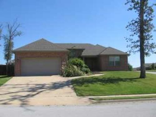 310 Coopers Way, Centerton, AR, 72719-9428 | Card Image