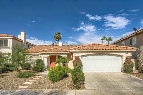 3732 Crescent Canyon St, Las Vegas, NV, 89129-7609 | Card Image