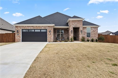 4816 N Marshall Ave, Fayetteville, AR, 72764-5098 | Card Image