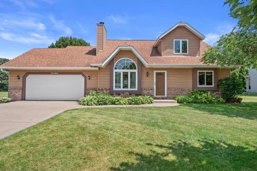 W199N11348 Rosewood Avenue, Germantown, WI, 53022 | Card Image