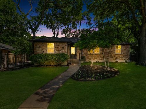 2371 Chart Dr, Dallas, TX, 75228-5379 | Card Image