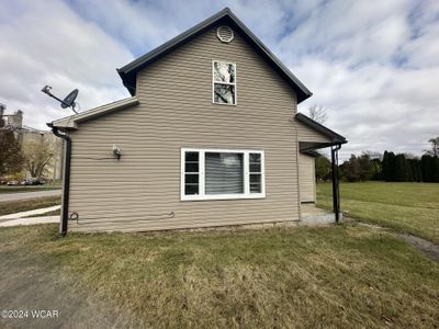 102 N Maple Street, House other with 3 bedrooms, 1 bathrooms and null parking in Payne OH | Image 2