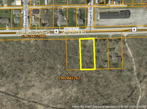 2 Edgewood Ave, Adell, WI, 53001 | Card Image