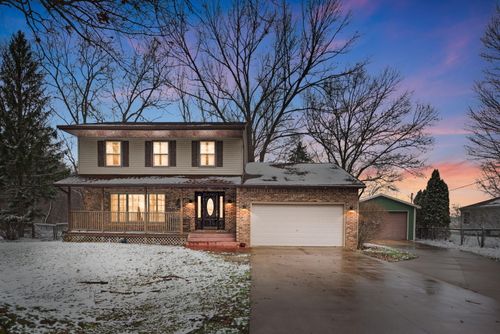 23836 N Shore Dr, Edwardsburg, MI, 49112-8516 | Card Image