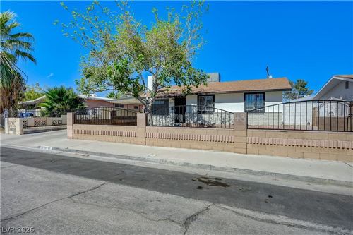 2629 Theresa Avenue, Las Vegas, NV, 89101 | Card Image