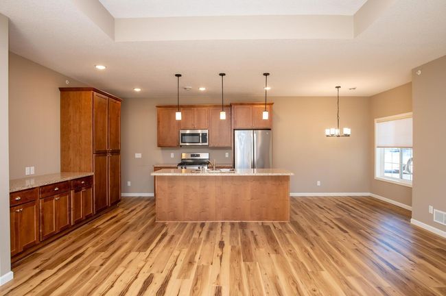 154 Kings Pointe Dr, Townhouse with 2 bedrooms, 2 bathrooms and null parking in Delano MN | Image 6