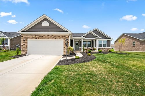 7253 Rivendell Cir, Dayton, OH, 45459-3578 | Card Image