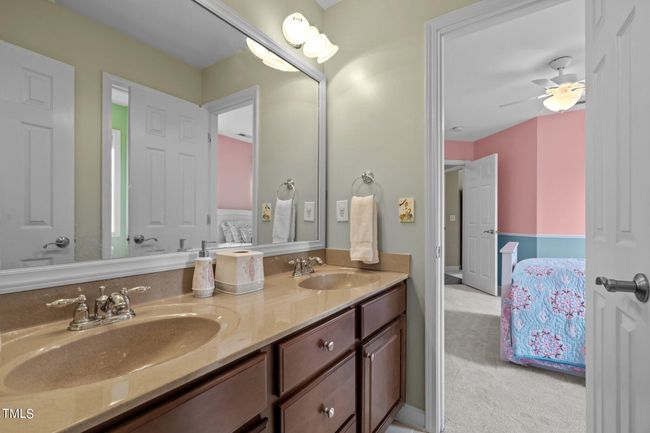 6-web-or-mls-_NFP2529 | Image 16