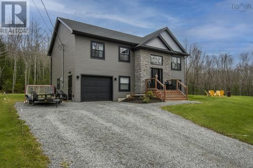 29 Ava Lane, Mount Uniacke, NS, B0N1Z0 | Card Image