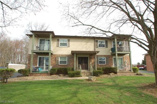 44 Southwoods Ave, Boardman, OH, 44512-5409 | Card Image