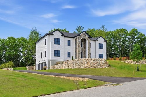 12 Couture Way, Middleton, MA, 01949-2523 | Card Image