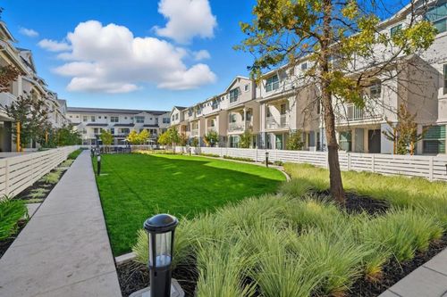 214 Oak Circle, Walnut Creek, CA, 94597 | Card Image