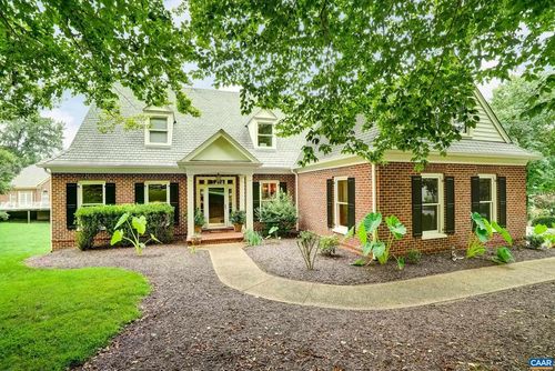 3402 Cotswold Ln, KESWICK, VA, 22947-9130 | Card Image