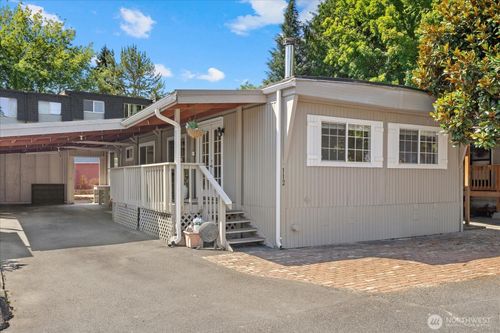 7301 Ne 175th St, Kenmore, WA, 98028-3549 | Card Image