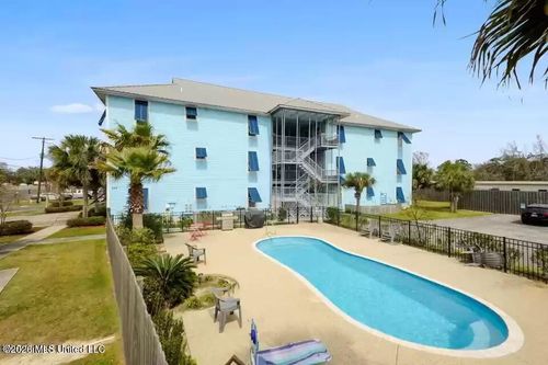 304-699 Dunbar Avenue, Bay Saint Louis, MS, 39520 | Card Image