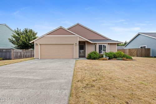 320 Sw Jade Place, Warrenton, OR, 97146 | Card Image