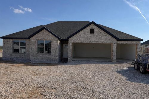 7767 Scenic Valley Ave, Springdale, AR, 72762-4627 | Card Image