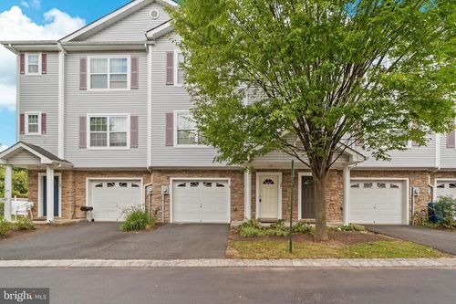 20 Alfred Ave, SOMERSET, NJ, 08873-5127 | Card Image