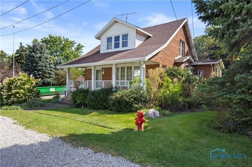 721 Laurel Ave, Lakeside Marblehead, OH, 43440-1840 | Card Image