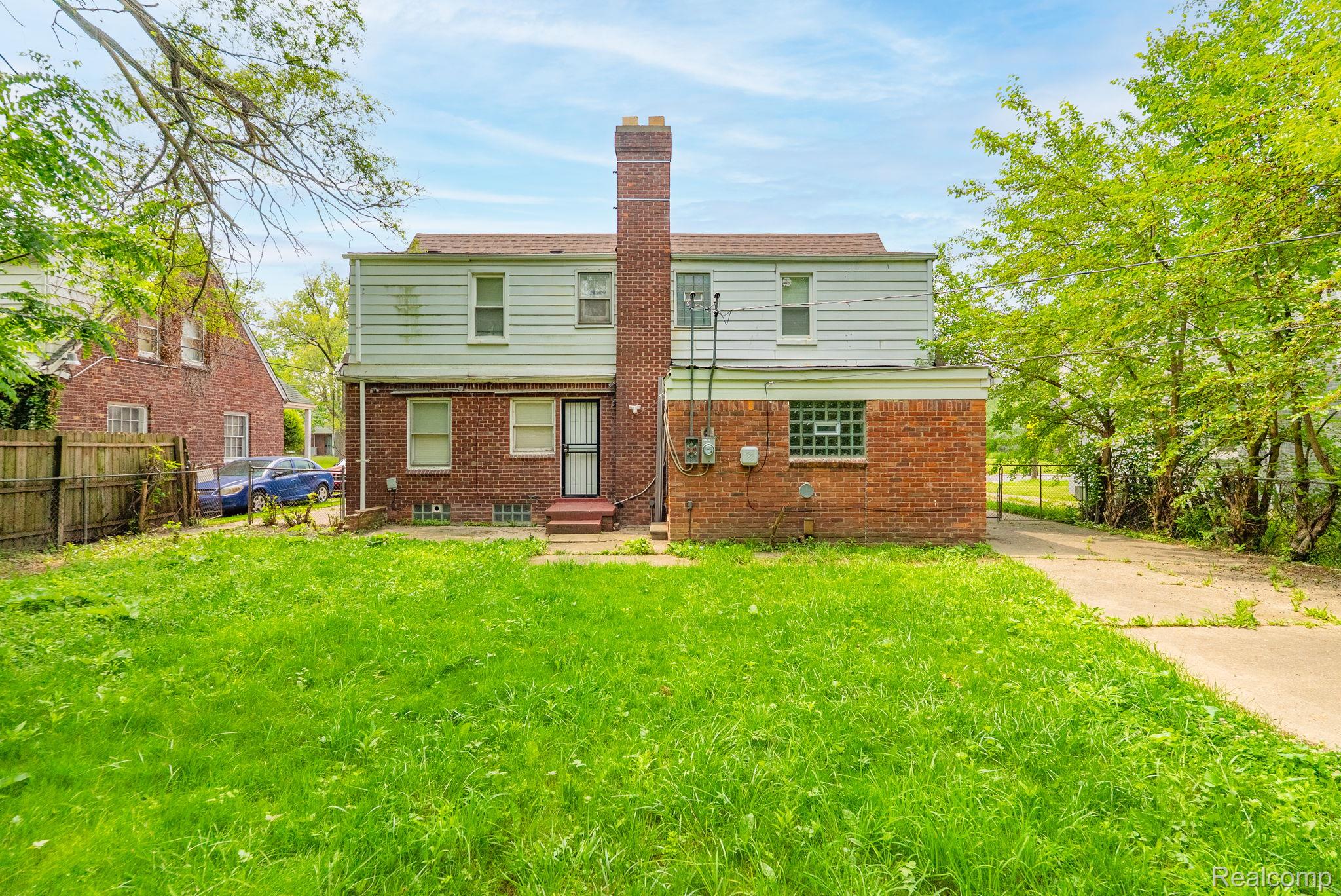 Residential Lease in Detroit 5