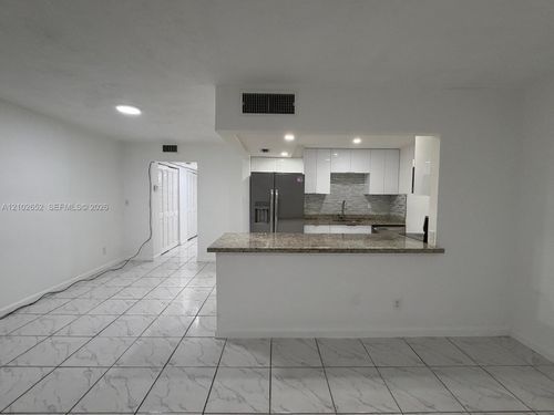 18-1855 Ne 121st St, North Miami, FL, 33181-2834 | Card Image