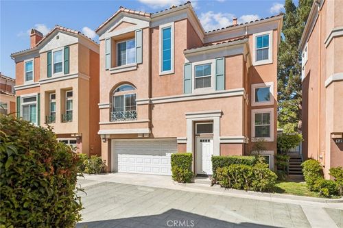 11 Medici Aisle, Irvine, CA, 92606-8373 | Card Image