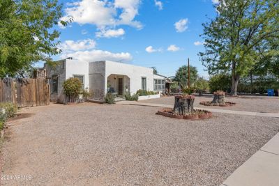 100 Swilling Avenue, House other with 3 bedrooms, 2 bathrooms and null parking in Wickenburg AZ | Image 2