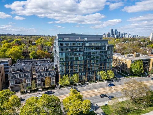 419-6 Parkwood Ave, Toronto, ON, M4V0A3 | Card Image