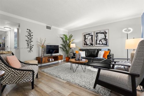 apt-209-1125 Ne 16th Pl, Fort Lauderdale, FL, 33305-3183 | Card Image