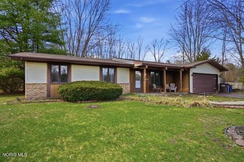 7820 Yawberg Rd, Whitehouse, OH, 43571-9816 | Card Image