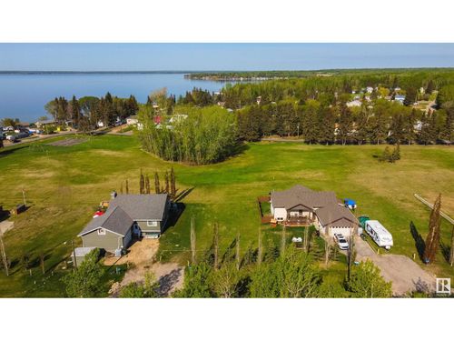 106 1 St, Yellowstone, AB, T0E1A0 | Card Image