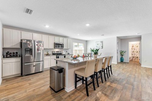 3899 Larry Furr Way, Pensacola, FL, 32526-4581 | Card Image
