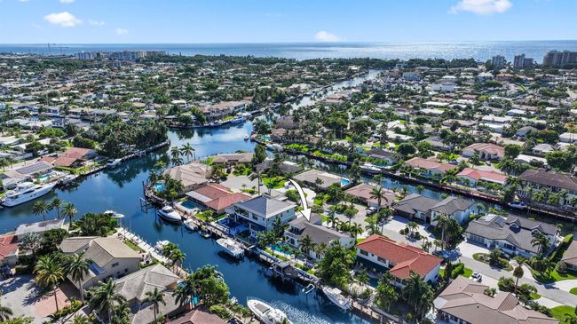 4261 Ne 24 Th Ave, House other with 4 bedrooms, 3 bathrooms and null parking in Lighthouse Point FL | Image 33
